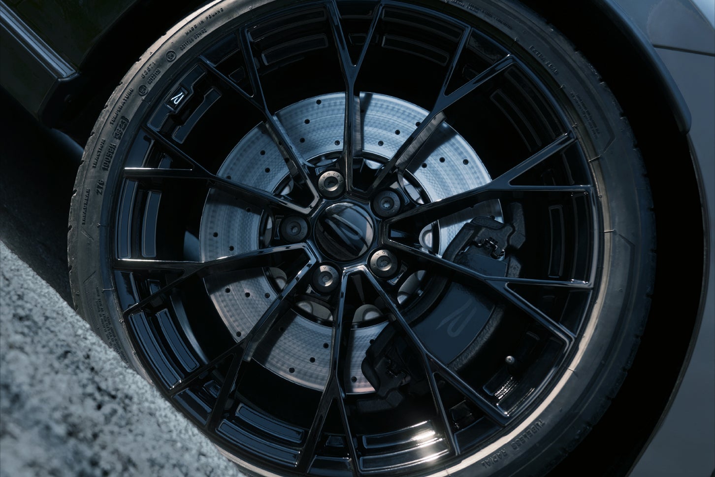 フォルクスワーゲン・ゴルフRブラックエディションⅡ｜Volkswagen Golf R Black Edition Ⅱ