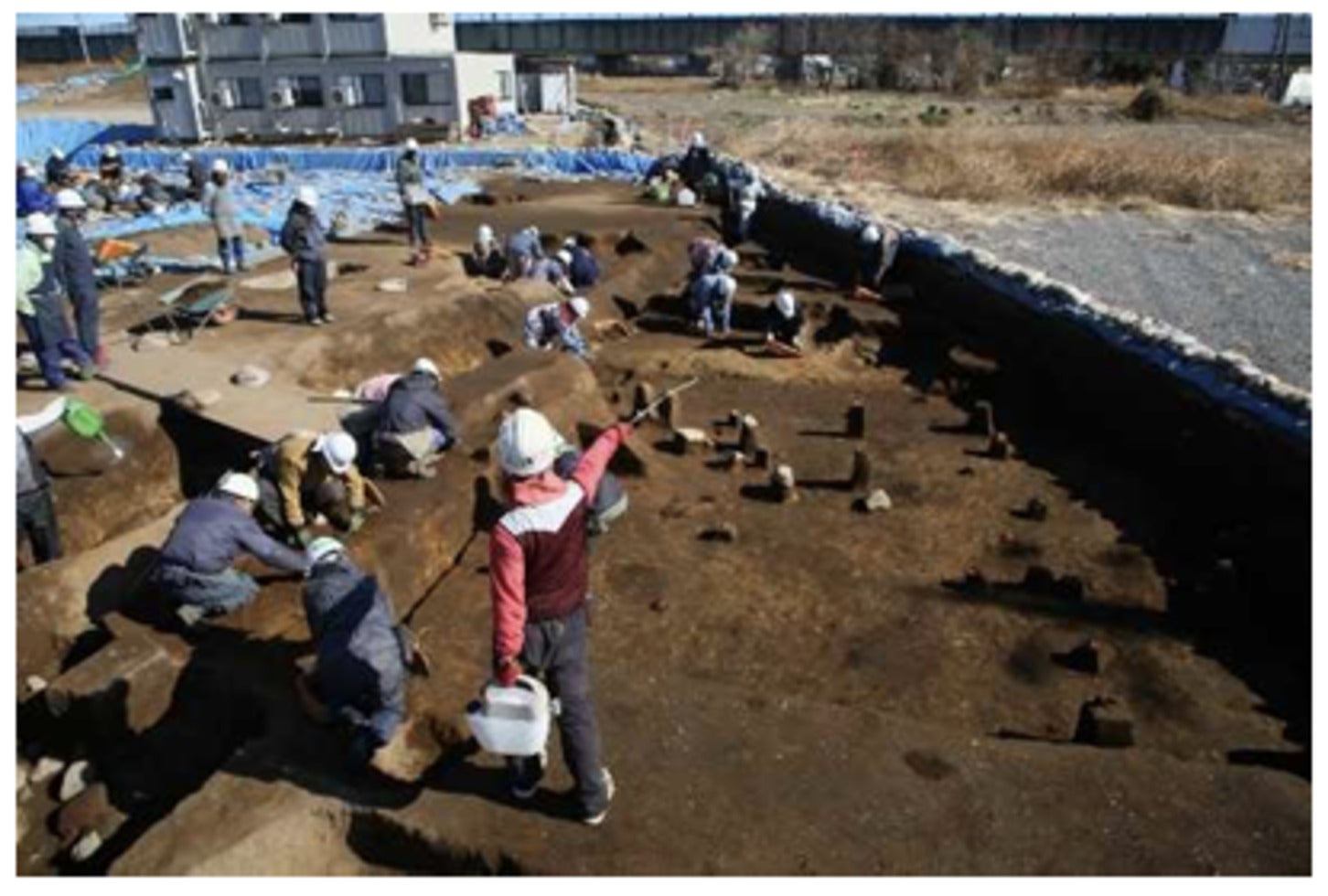 埋蔵文化財調査の様子（保渡田町地内）