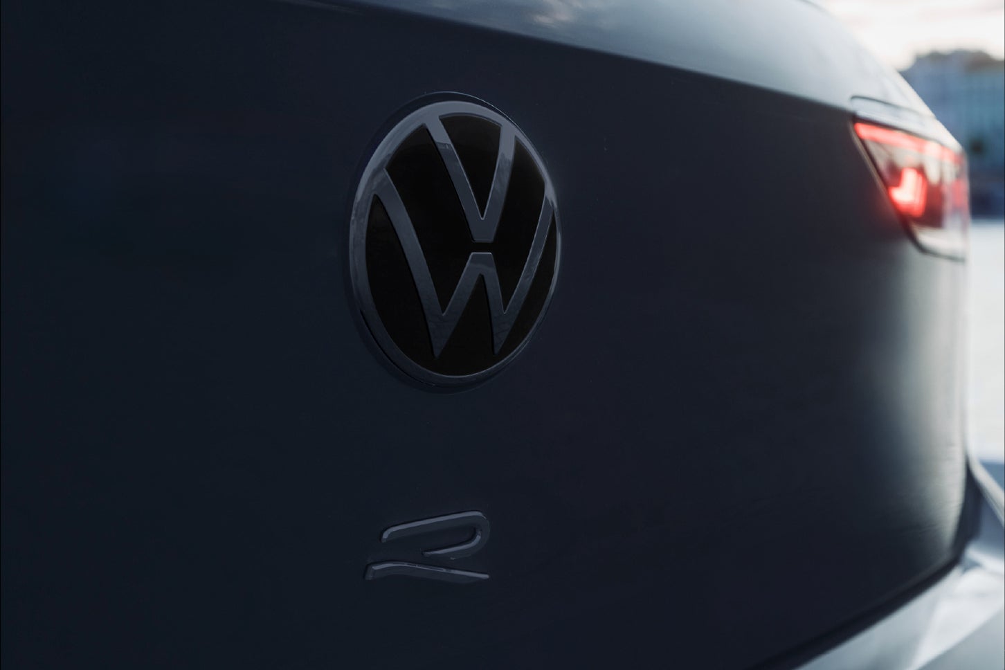 フォルクスワーゲン・ゴルフRブラックエディションⅡ｜Volkswagen Golf R Black Edition Ⅱ