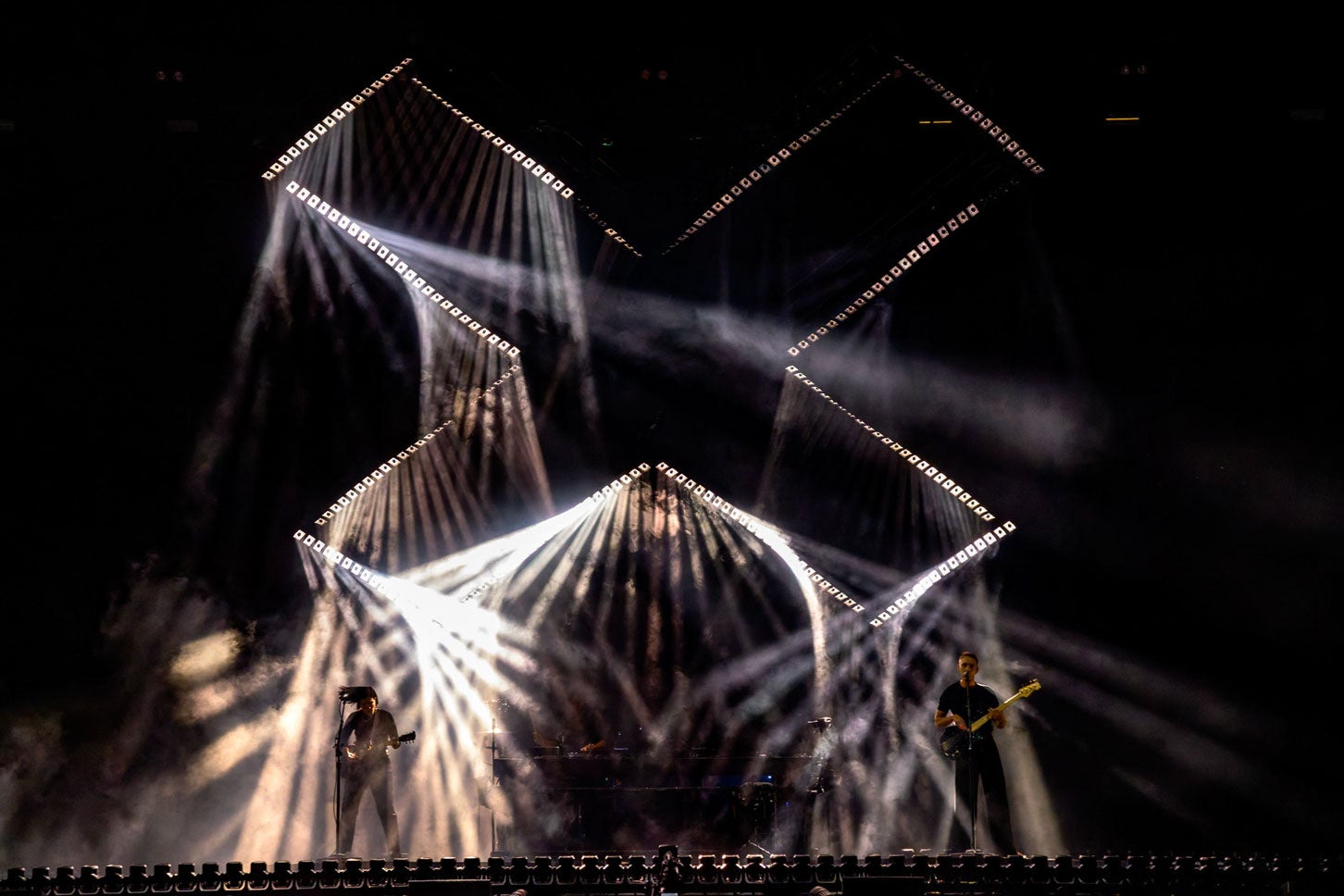 初日グリーンステージのヘッドライナーとして登場したThe xx　(c)Masanori Naruse