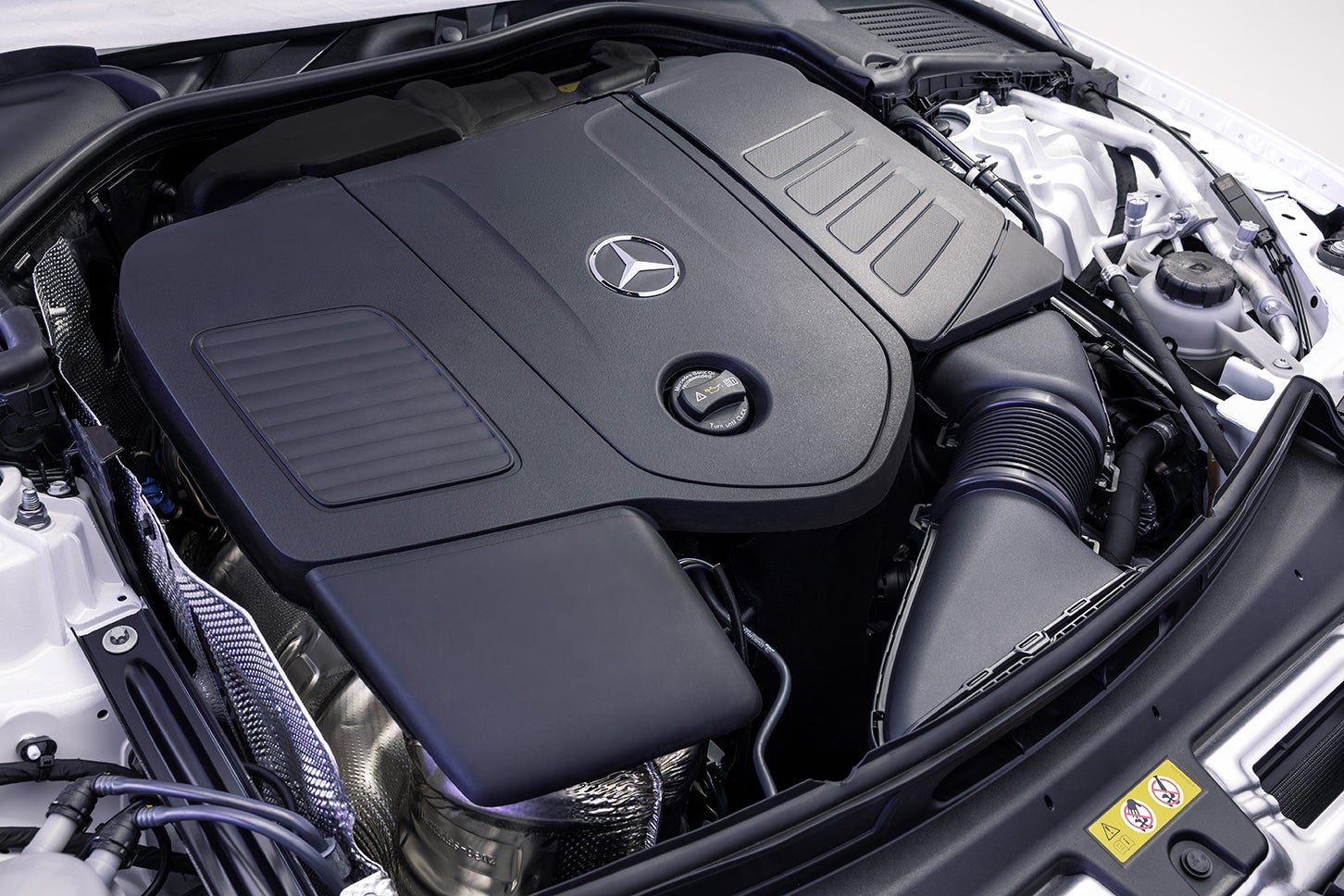 メルセデス・ベンツCクラス｜Mercedes-Benz C-Class