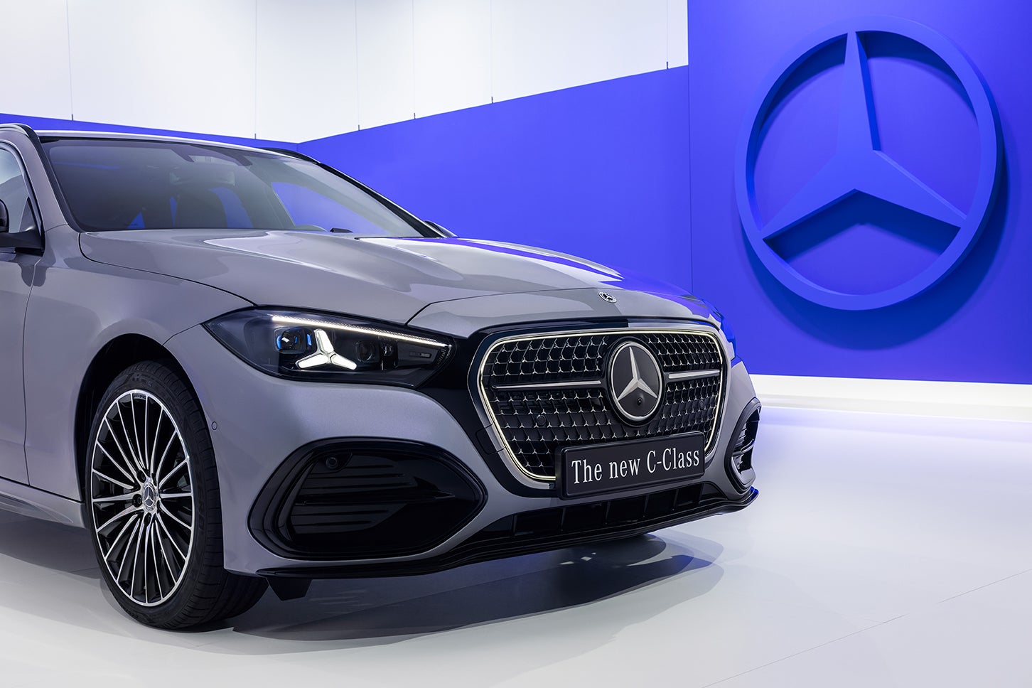 メルセデス・ベンツCクラス｜Mercedes-Benz C-Class