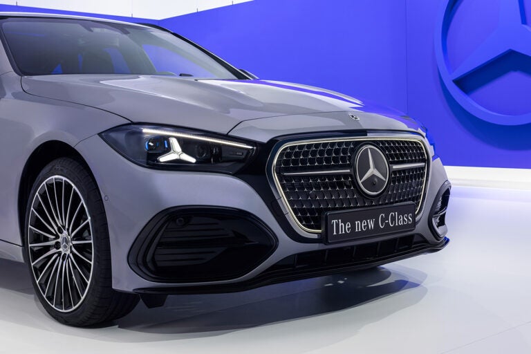 メルセデス・ベンツCクラス｜Mercedes-Benz C-Class