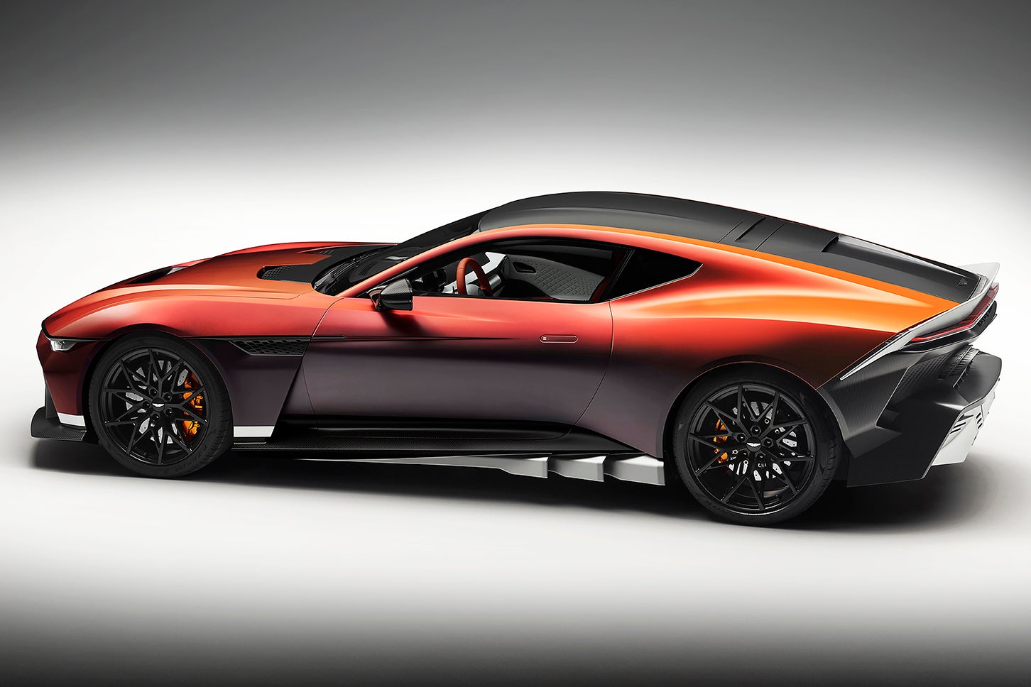 アストンマーティン・ヴァレン｜Aston Martin Valen