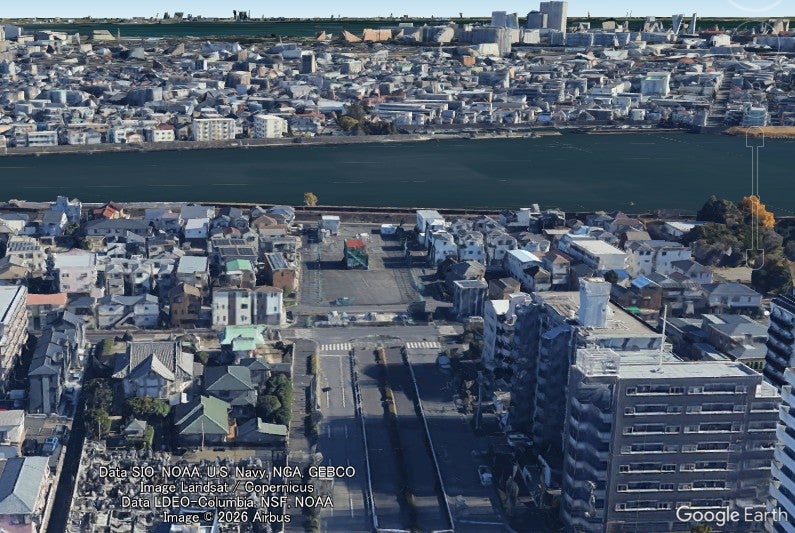東京都側の「放射第16号線」は用地確保済み (c)Google Earth