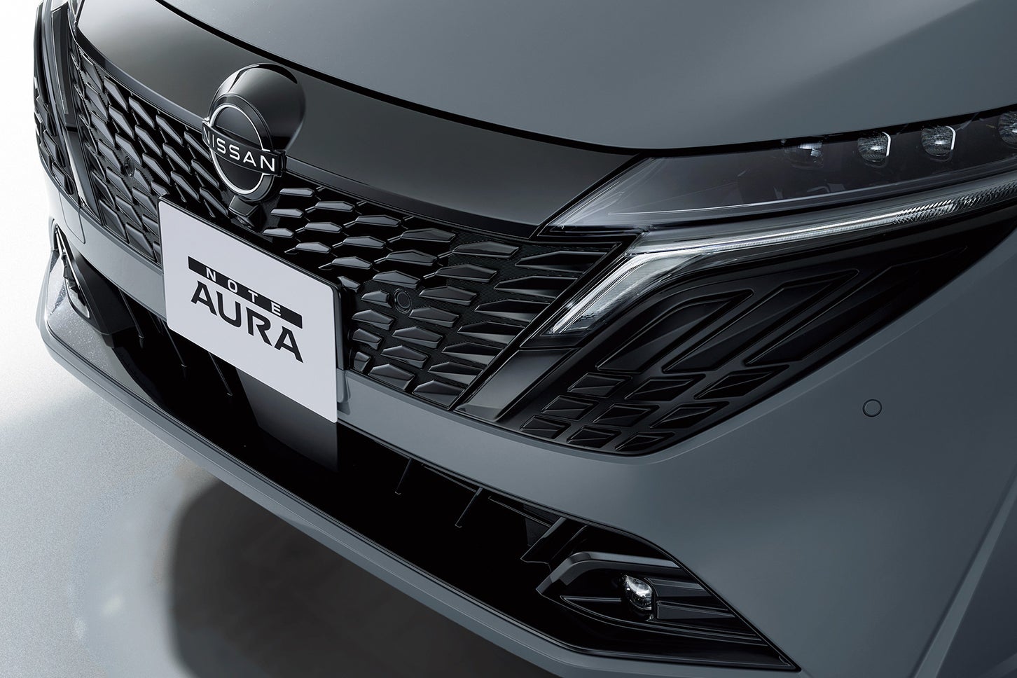日産ノート オーラ ブラックエディション｜Nissan Note Aura Black Edition