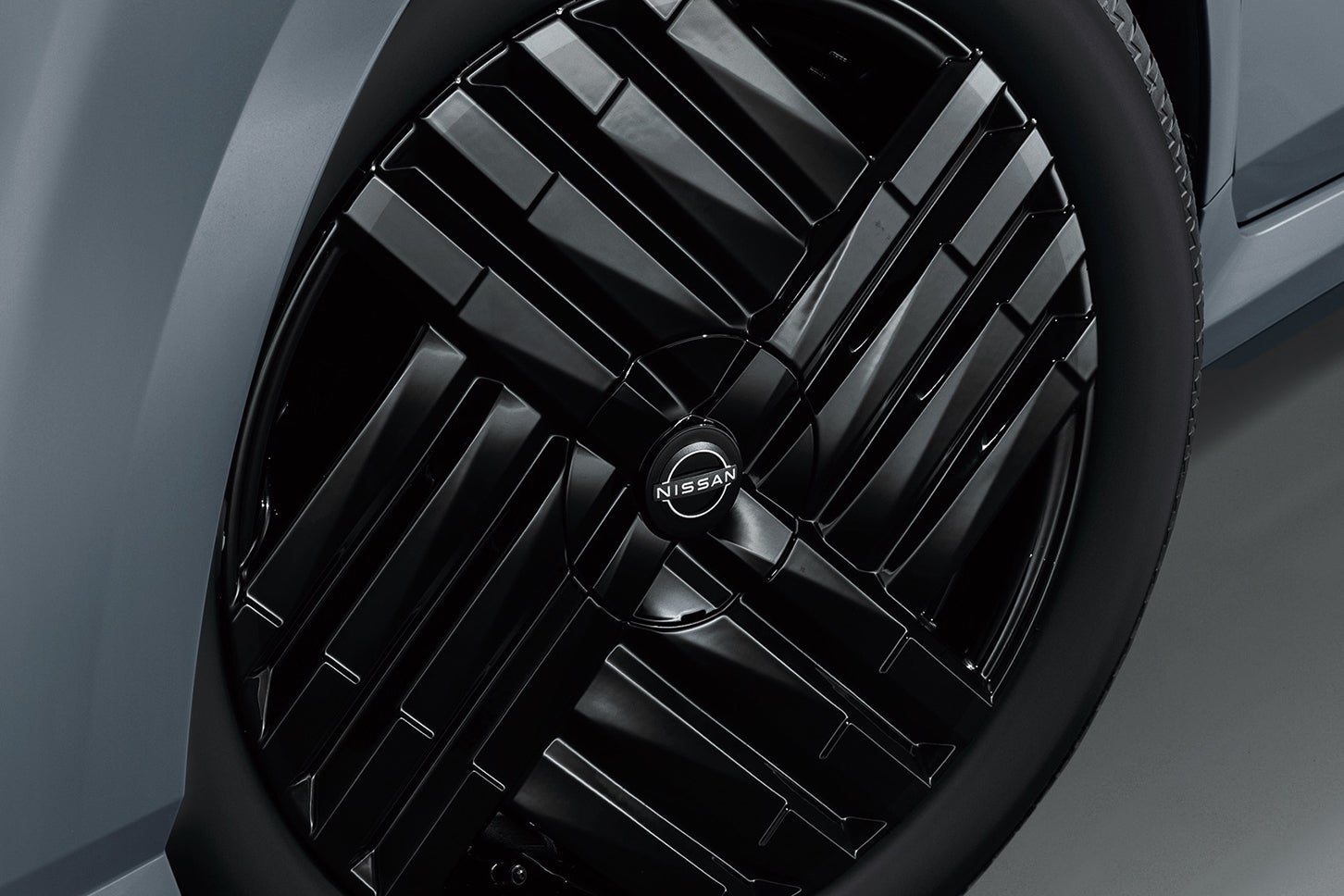 日産ノート オーラ ブラックエディション｜Nissan Note Aura Black Edition