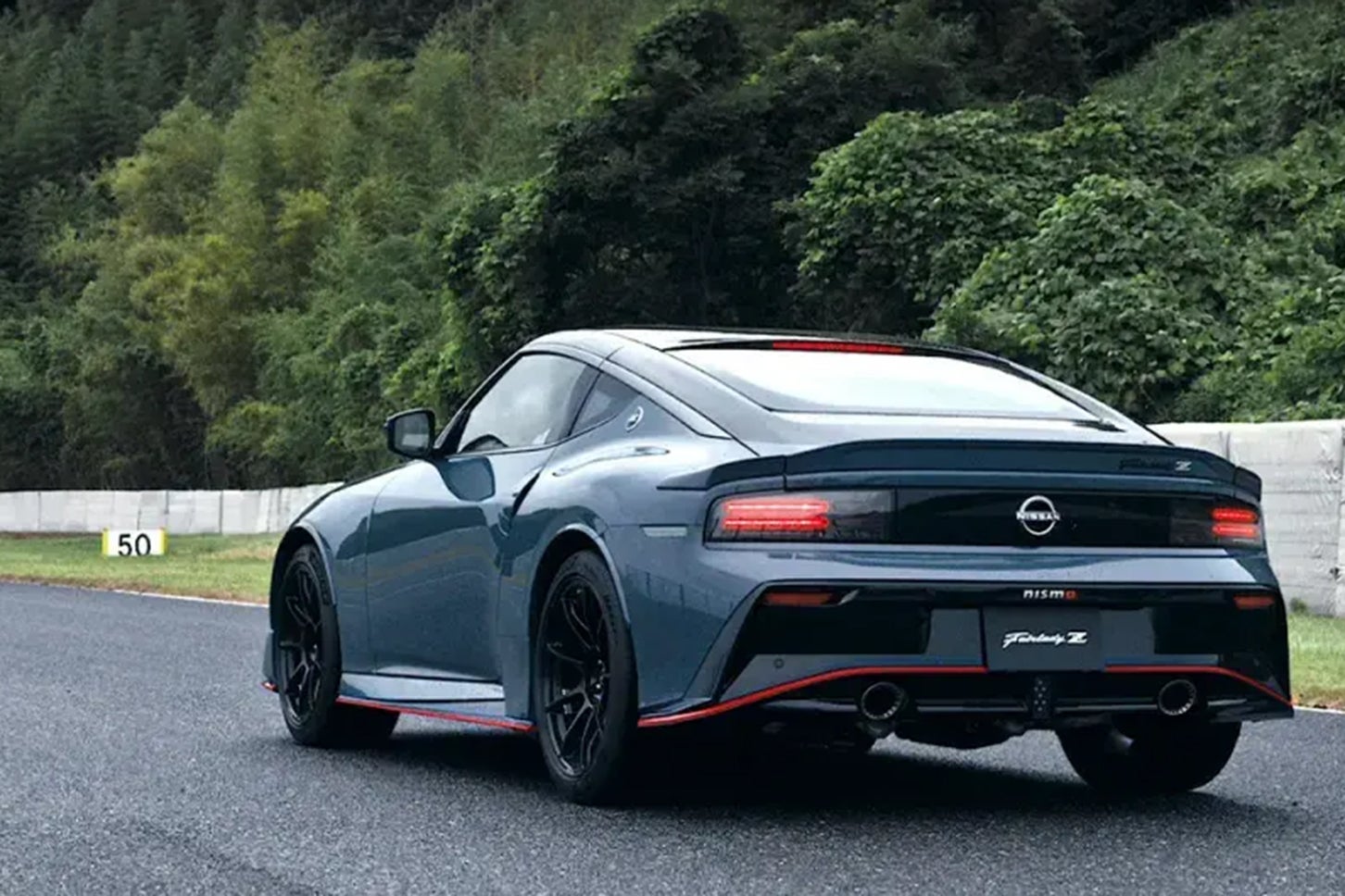 日産フェアレディZニスモ｜Nissan Fairlady Z NISMO