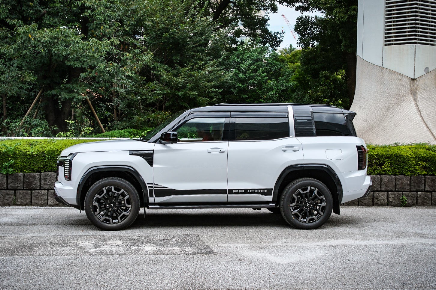 三菱パジェロ｜Mitsubishi Pajero