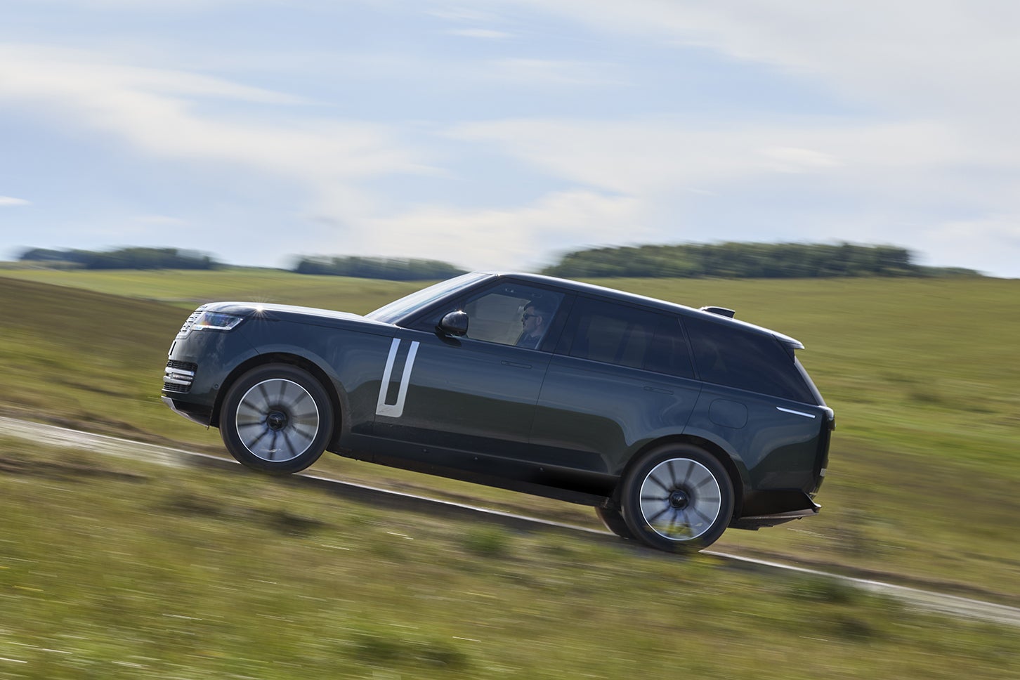 レンジローバー エレクトリック｜Range Rover Electric