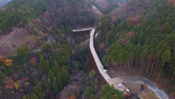 亀岡市の国道423号で整備中の「法貴バイパス」