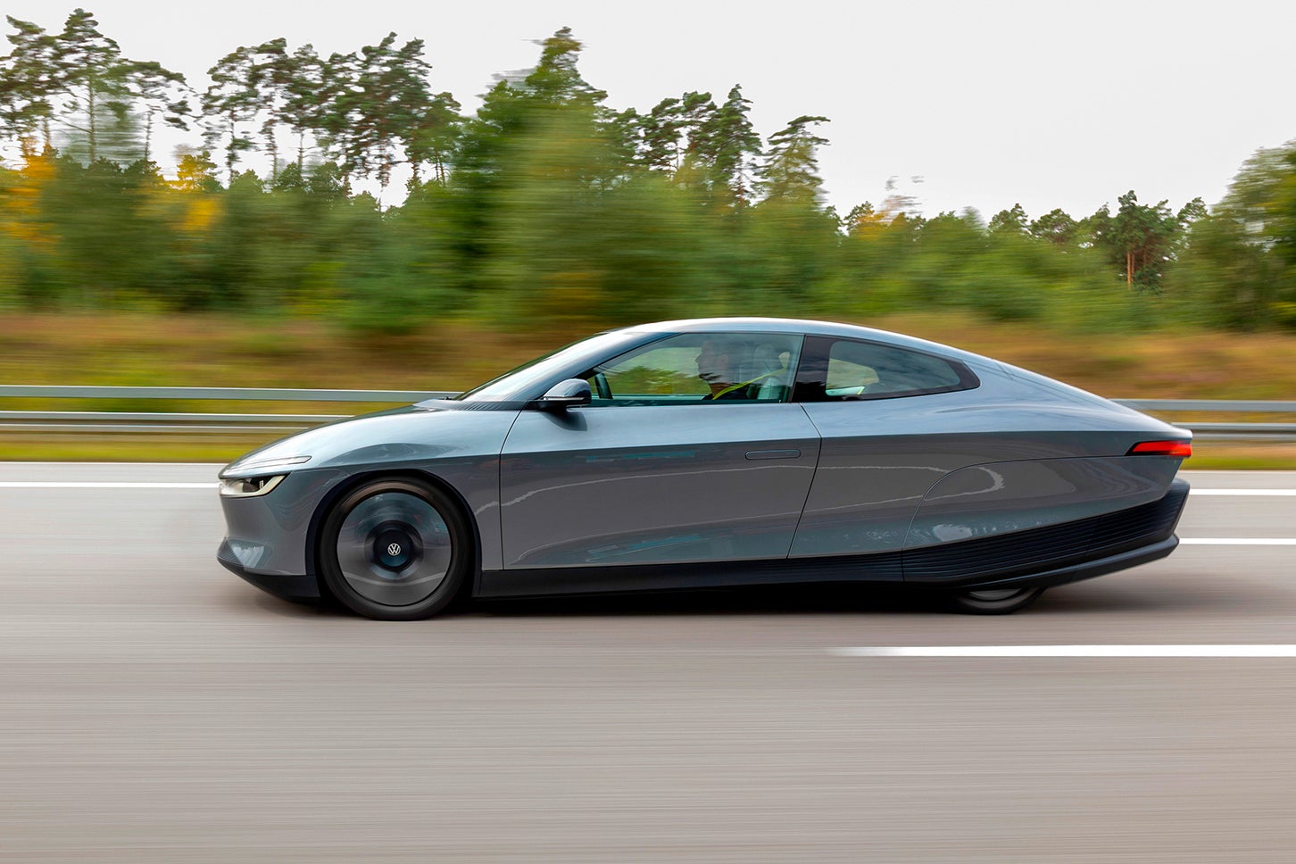 フォルクスワーゲン・ミッション エフィシェンシー(プロトタイプ)|Volkswagen Misson Efficiency (prototype)