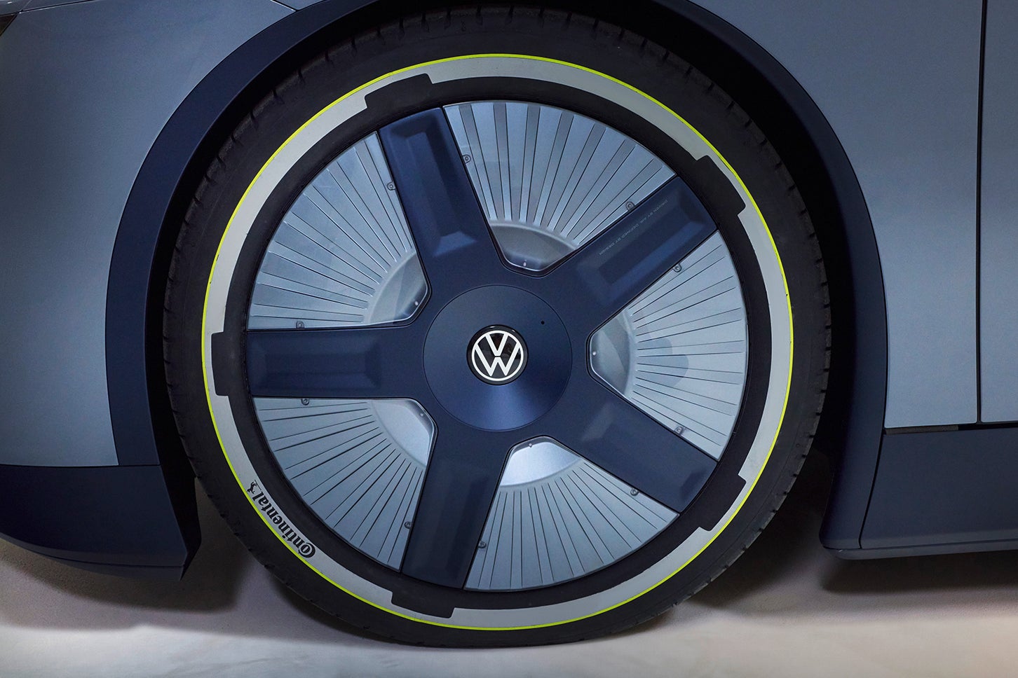 フォルクスワーゲン・ミッション エフィシェンシー（プロトタイプ）｜Volkswagen Misson Efficiency (prototype)