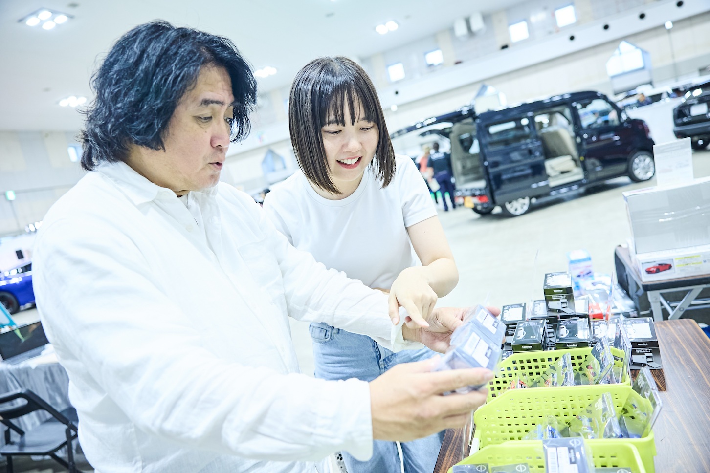 ミニカーや模型・プラモデルを扱うブースもありました。……これは大人も夢中になっちゃいますね（笑）