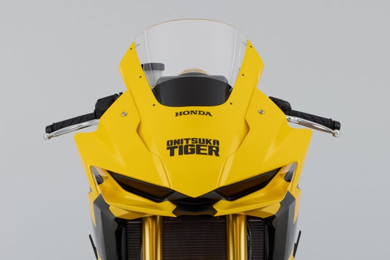 オニツカタイガー・ホンダ・ミッドスポーツ コンセプト｜Onitsuka Tiger Honda Mid Sports Concept