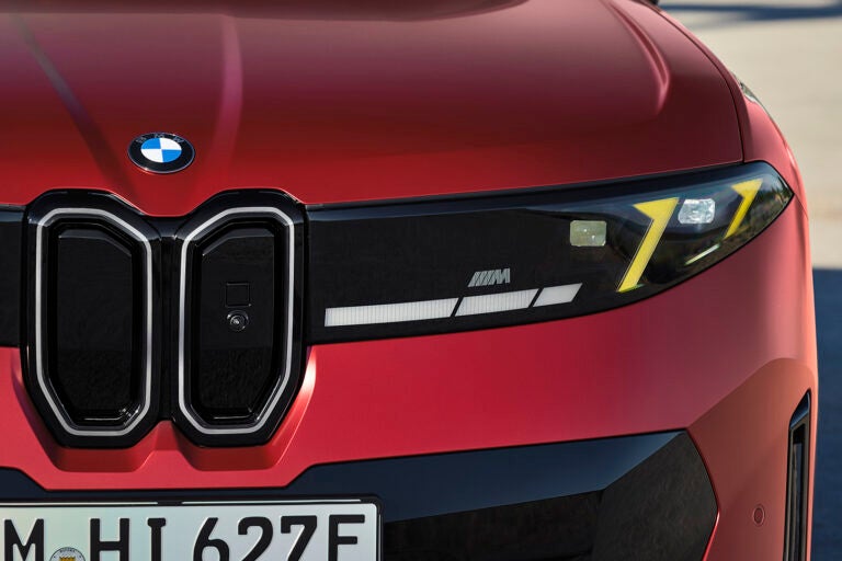 BMW iX4 M60 xDrive