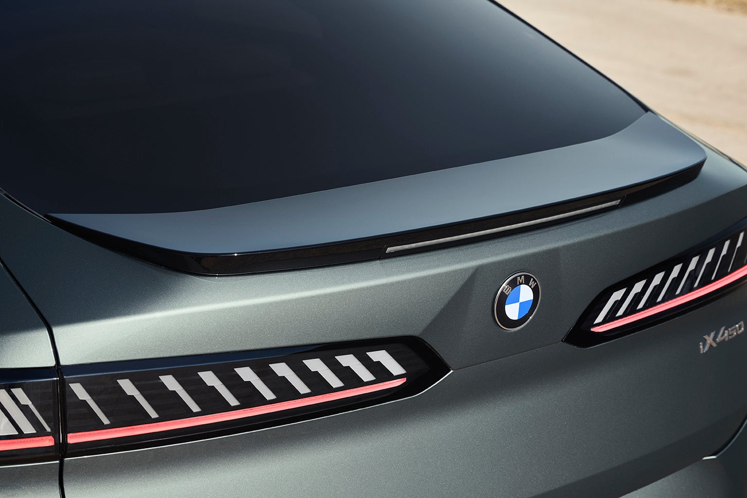 BMW iX4 50 xDrive