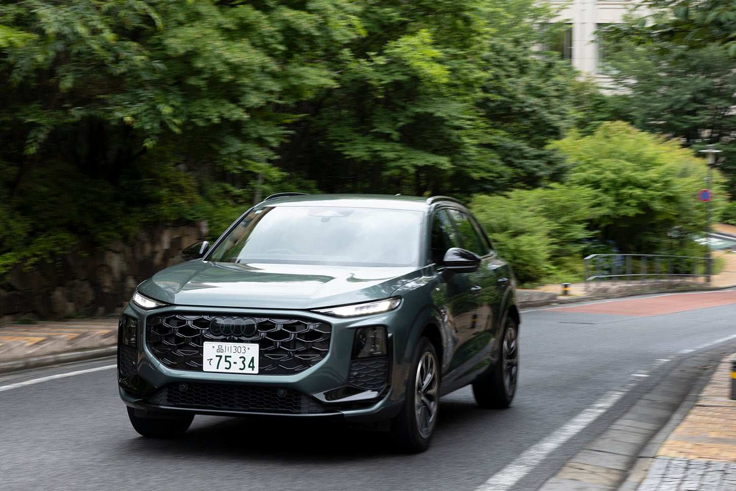 アウディQ3 TFSI 110kWアドバンスド｜Audi Q3 TFSI 110kW advanced