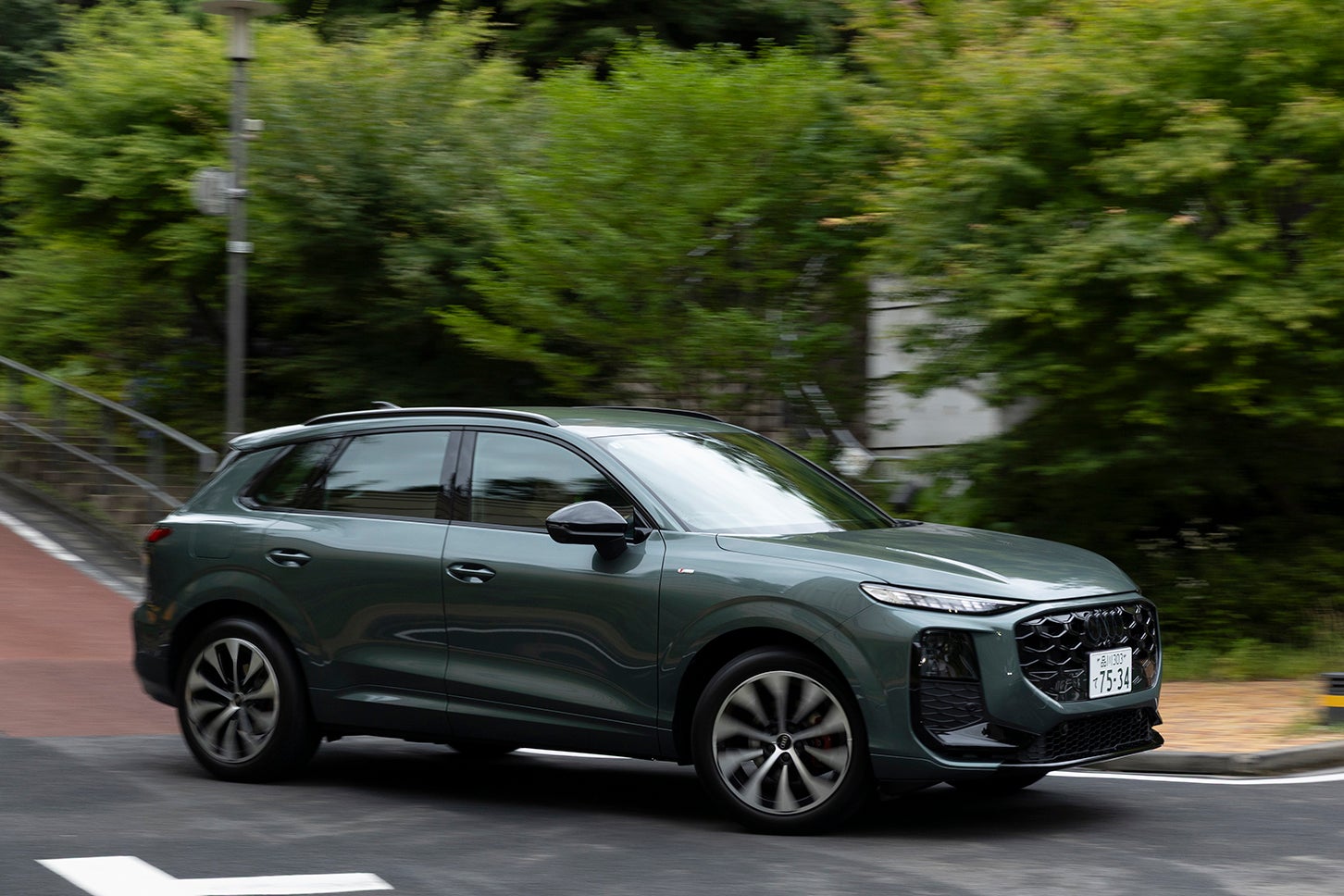 アウディQ3 TFSI 110kWアドバンスド｜Audi Q3 TFSI 110kW advanced
