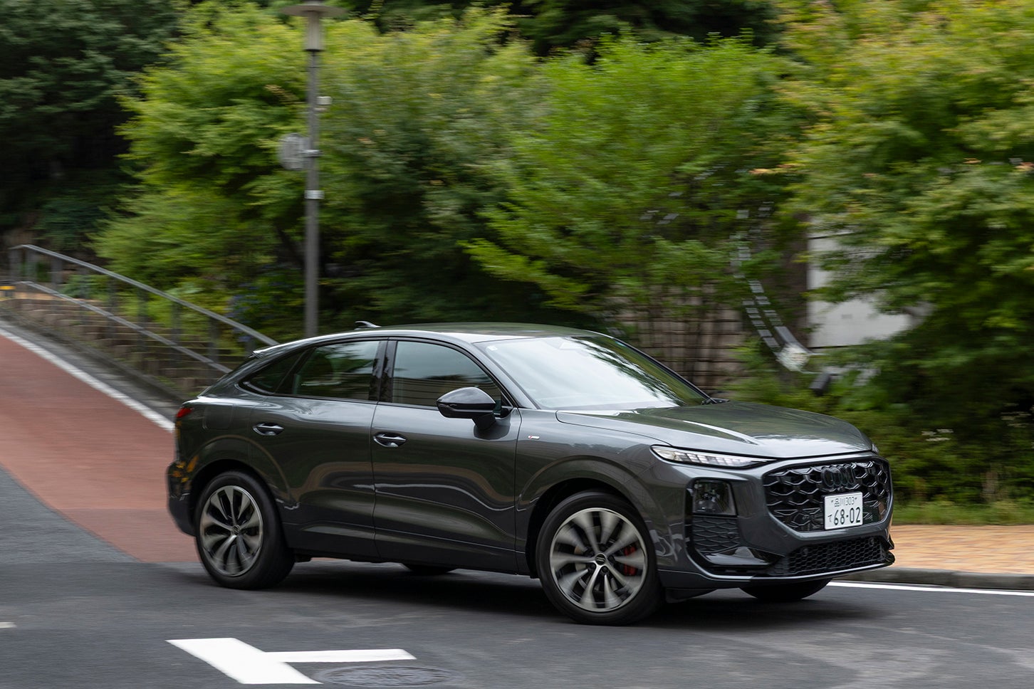 アウディQ3スポーツバックTFSIクワトロ150kWアドバンスド｜Audi Q3 Sportback TFSI 110kW advanced