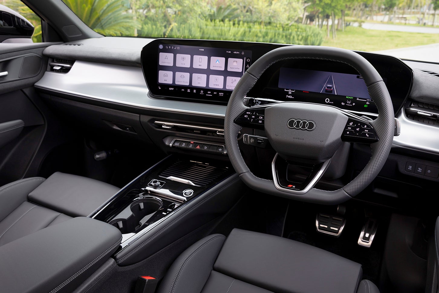 アウディQ3スポーツバックTFSIクワトロ150kWアドバンスド｜Audi Q3 Sportback TFSI 110kW advanced