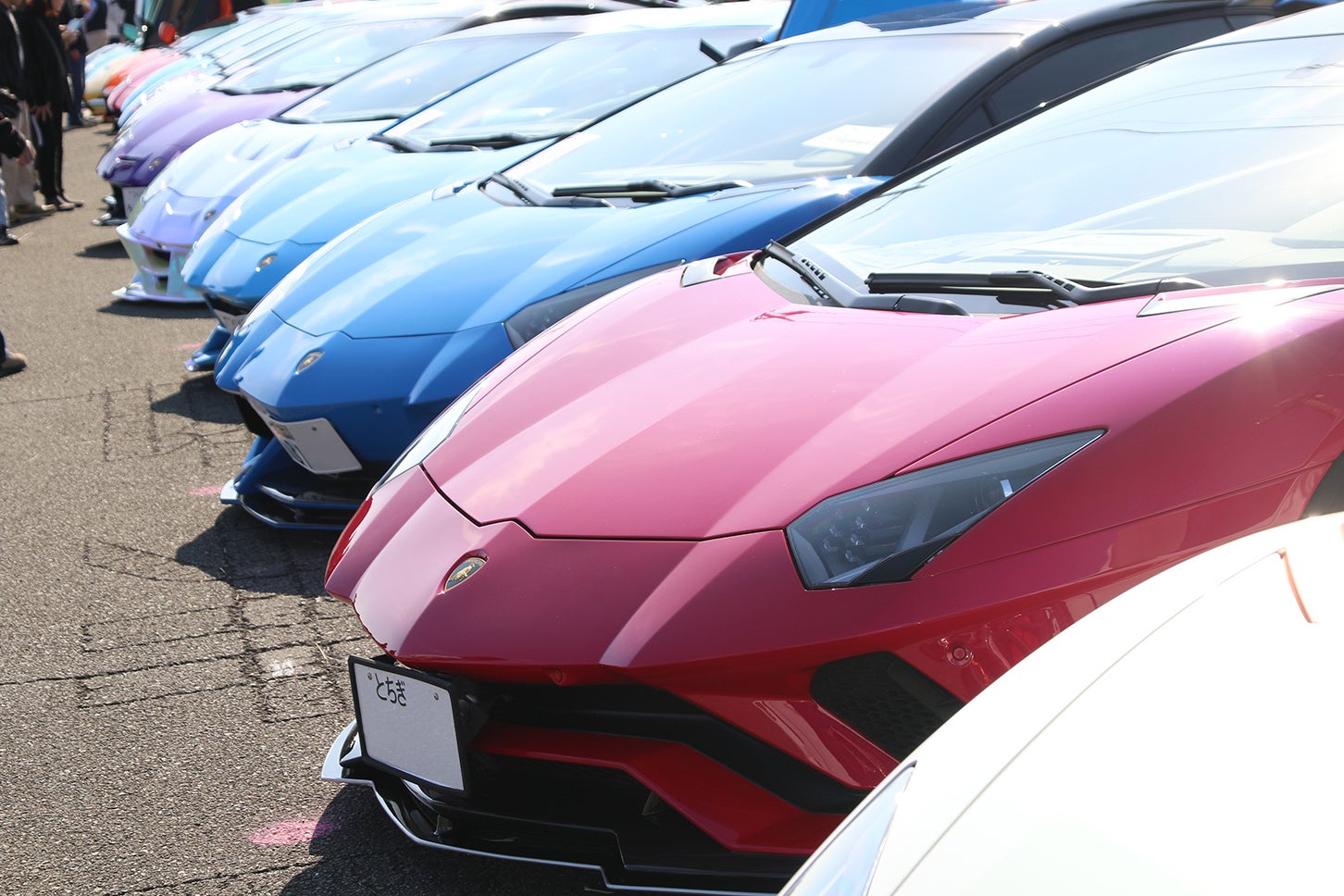 伊勢崎オートモービルフェスタに行ってみた！ 旧車もスーパーカーも消防車も集まる、自由すぎるクルマの祭典——ハッサンの週末カーミーティング通信 #3