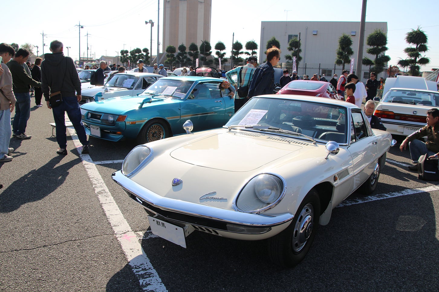 伊勢崎オートモービルフェスタに行ってみた！ 旧車もスーパーカーも消防車も集まる、自由すぎるクルマの祭典——ハッサンの週末カーミーティング通信 #3