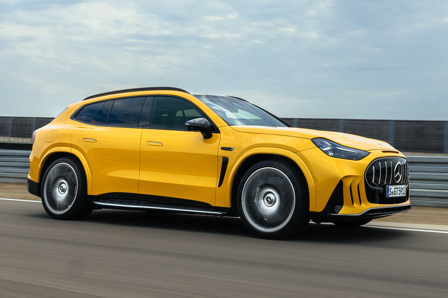 メルセデスAMG GT 63 SUV｜Mercedes-AMG GT 63 SUV