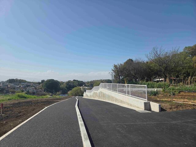 地区内機能復旧道路完成写真