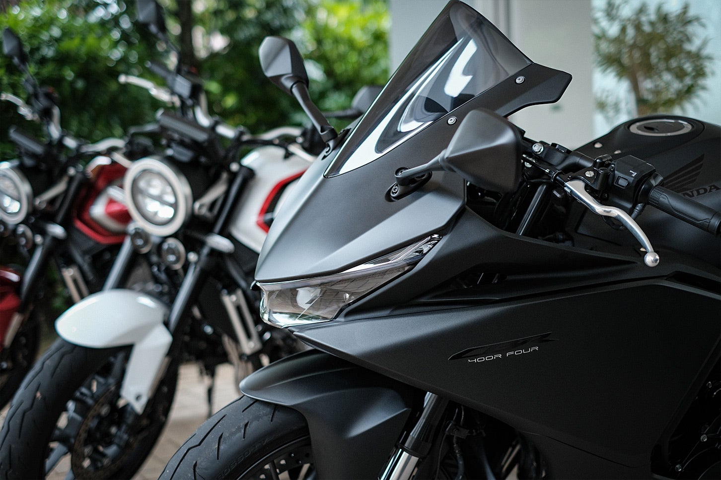 ホンダ CBR400Rフォア E-クラッチ｜Honda CBR400 R FOUR E-Clutch