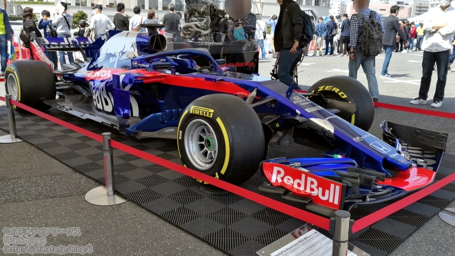 F1 トロロッソ・ホンダ STR13(2019年仕様カラーリング)