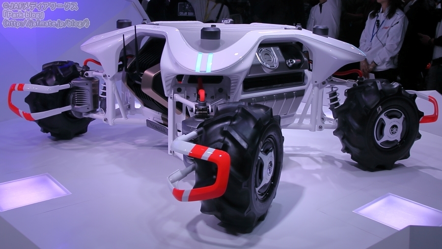 ヤマハが東京モーターショー2019で出展した自律ソリューションビークル「Land Link Concept」。