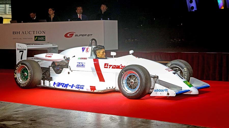 1990年の全日本F3選手権に参戦したトムスのラルトRT34