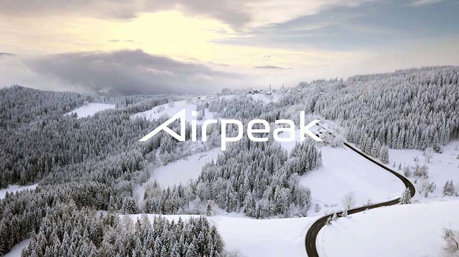 Airpeakは今春より業務用途向けとして販売される予定だ（出典：ソニー）