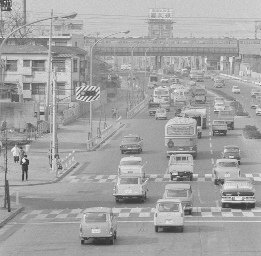 横断歩道 | チェッカー | 1965年 | 高円寺 | 環状7号 | 大久保通
